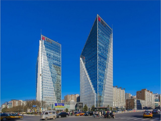 济南振动传感器易福门厂家供应